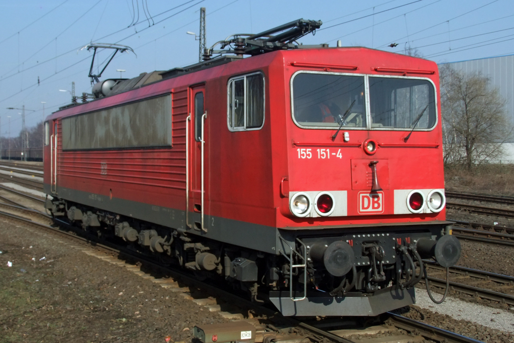 155 151-4 in Recklinghausen-Sd 2.3.2011