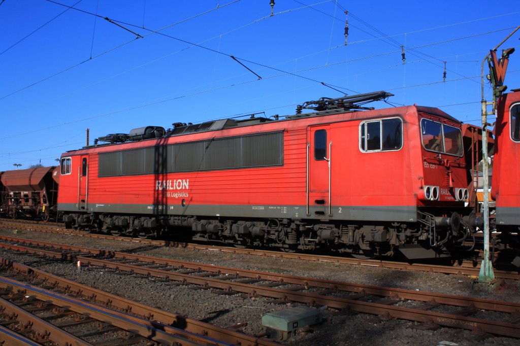 155 159-7 der RAILION Logistics abgestellt am 07.03.2011 in Kreuztal.