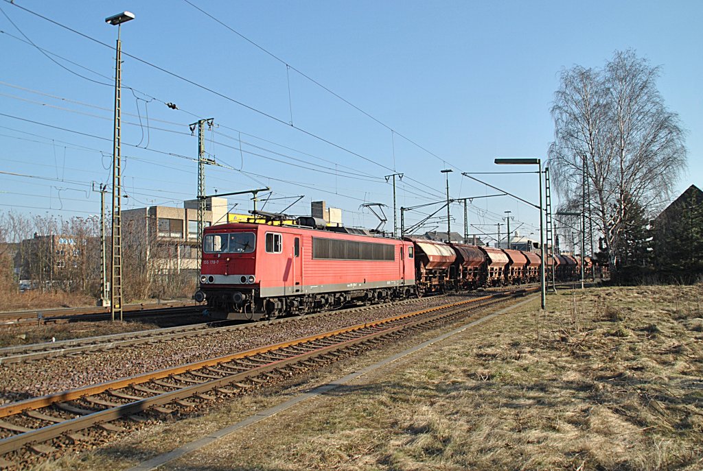 155 178 am 03.03.2011 in Lehrte.