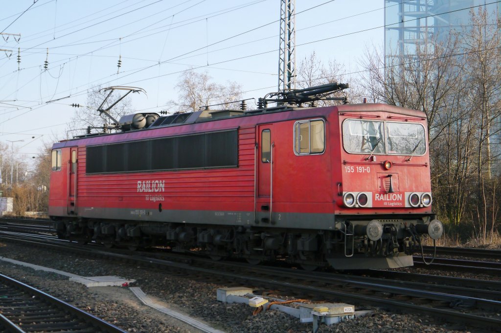 155 191 fhrt als Lz in Mannheim. (09.03.2012)