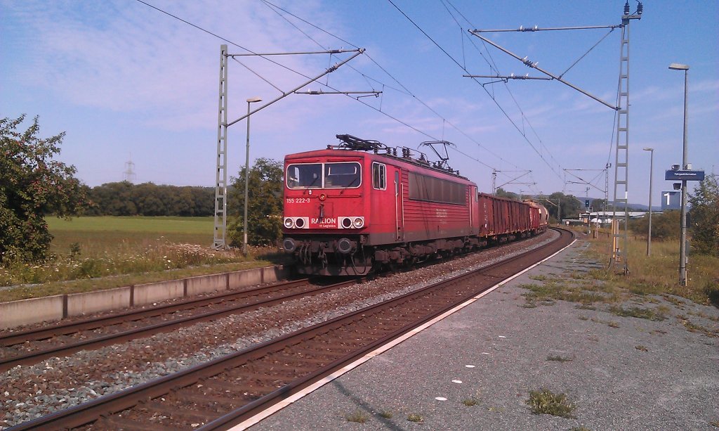 155 222 mit gemischten G�terzug am 15.08.2012 in Gundelsdorf. 