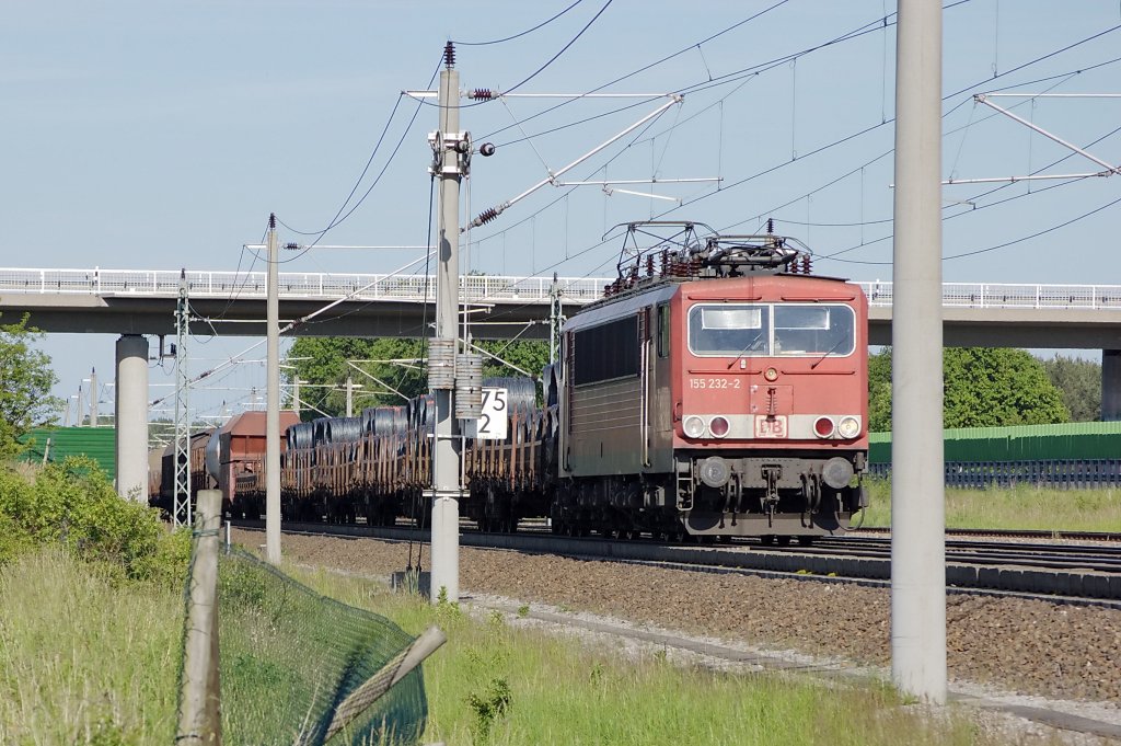 155 232-2 mit einem gemischten GZ zwischen Gro�wudicke und Rathenow in Richtung Stendal. 05.06.2010