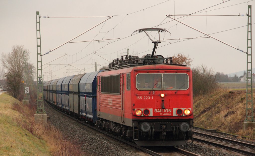 155 233-1 DB Schenker Rail bei Staffelstein am 10.01.2013.