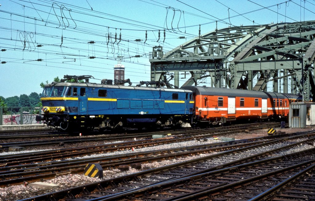 1605  Kln Hbf  23.05.93