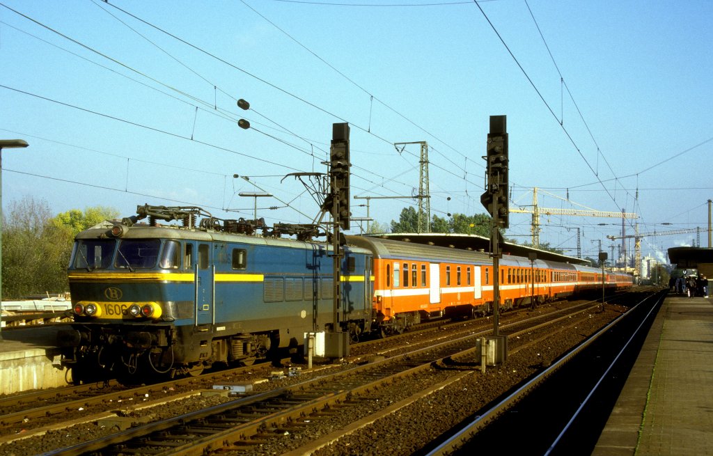 1606  Kln - Deutz  25.10.87