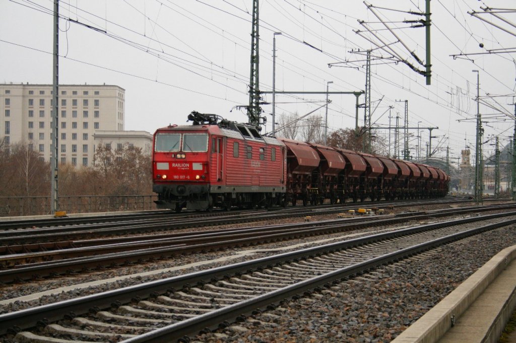 180 017 verlsst die Schsische Hauptstadt Dresden am 20.03.2010