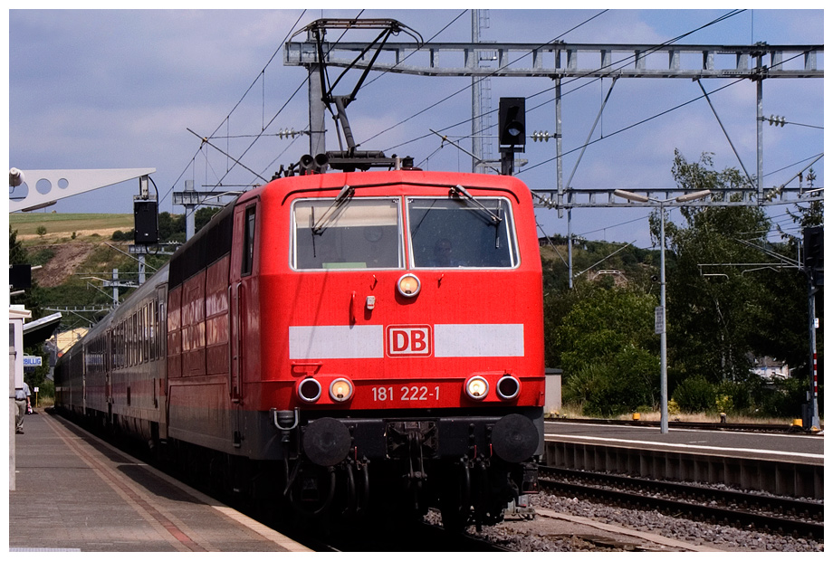 181 222  --  Hier h�lt die Mehrsystemlok in Wasserbillig / Luxemburg auf ihrem Weg zum Luxemburger Hbf