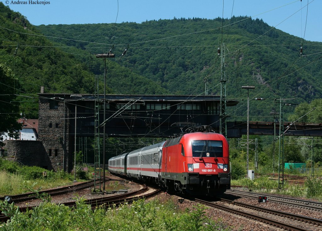 182 007-5 mit dem IC 2023 (Hamburg Altona-Frankfurt(Main)Hbf ) in Bingen 20.7.10