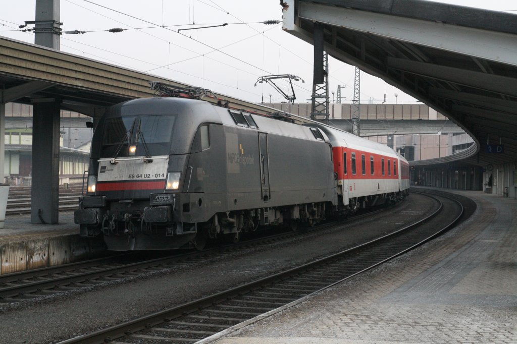 182 514-0 ist am 5.3.2011 in Kufstein mit Autoreisezug Dsseldorf-Bozen.