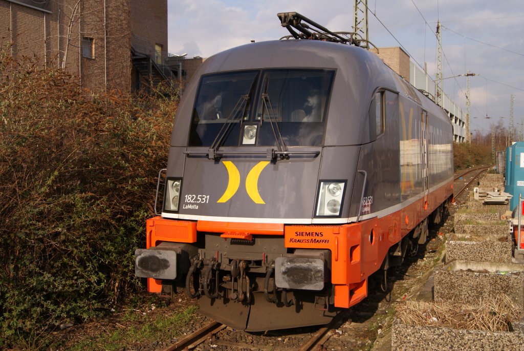 182 531  LaMotta  stand am 11.03.2011 abgestellt in Krefeld Hbf