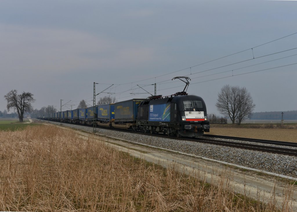 182 567 „ETCS: Trainguard“ mit dem TXL-Walterzug von Wanne Eickel nach Wien am 28.03.2013 bei Langenisarhofen.