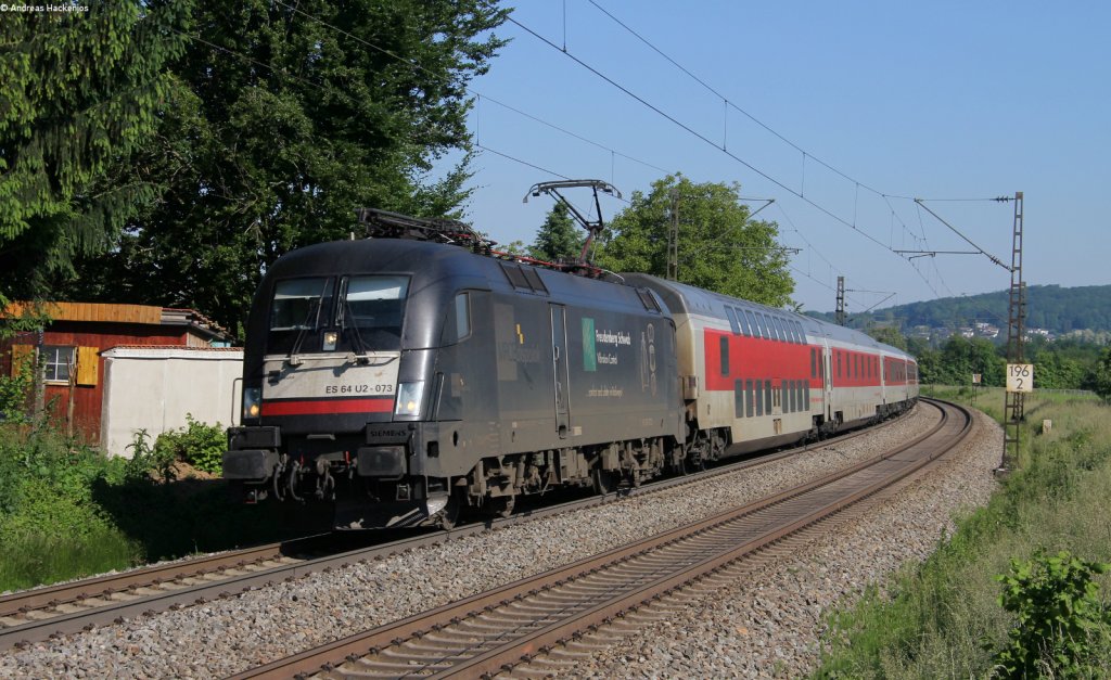 182 573-6  Freudenberg Schwab  mit dem CNL 473 (Koebenhavn H-Basel SBB) bei Kollmarsreute 6.6.13