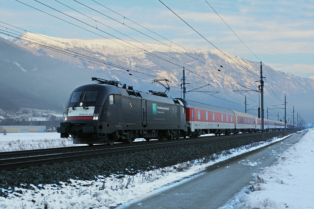 182 573 mit AZ 13325 am 29.01.2011 bei Schwaz.