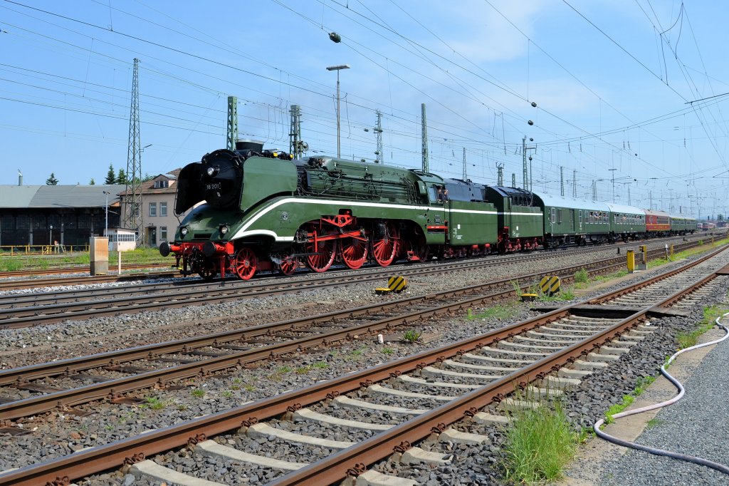 18_201 durchfahrt Lichtenfels am 04_06_2011 