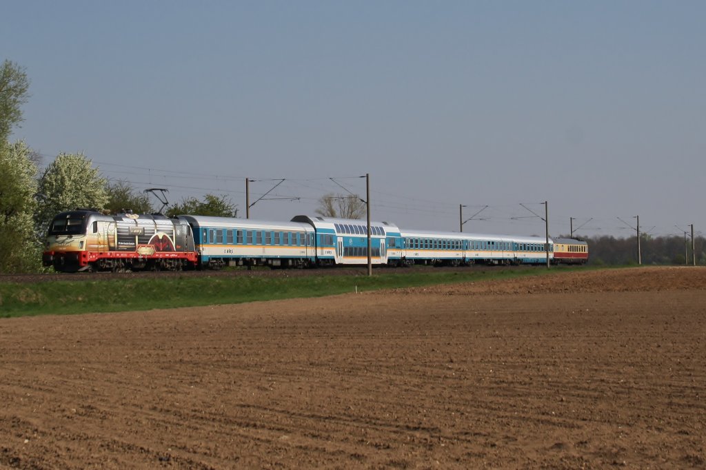 183 001 Am Alex nach Regensburg Hbf am 19.04.2011 in K�fering.