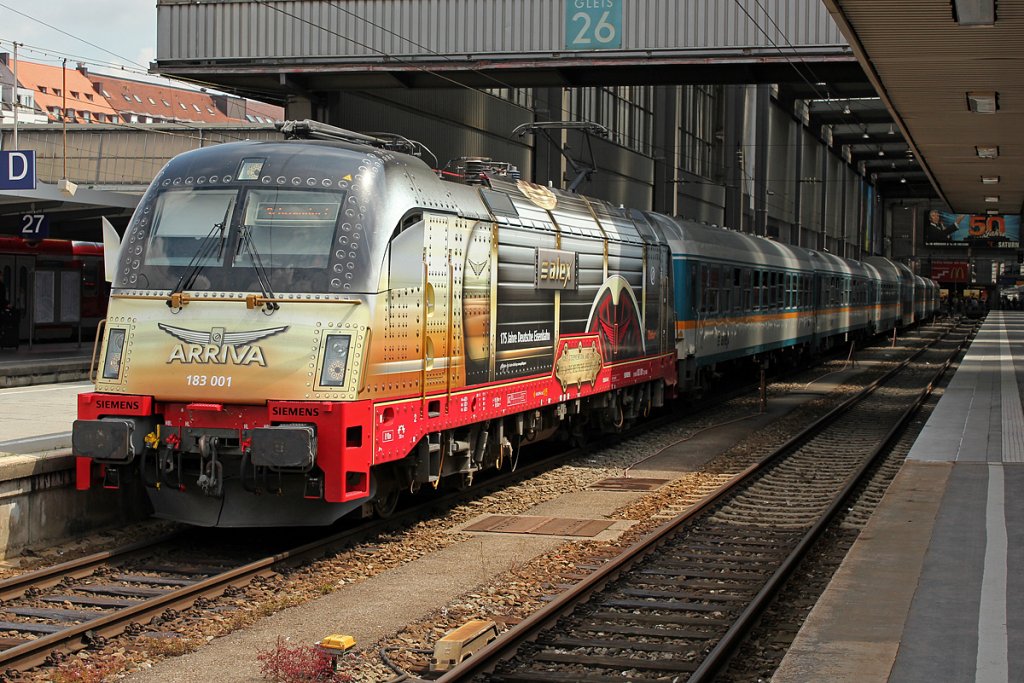 183 001 am ALEX rtg Schwandorf in Mnchen Hbf am 29.07.2011