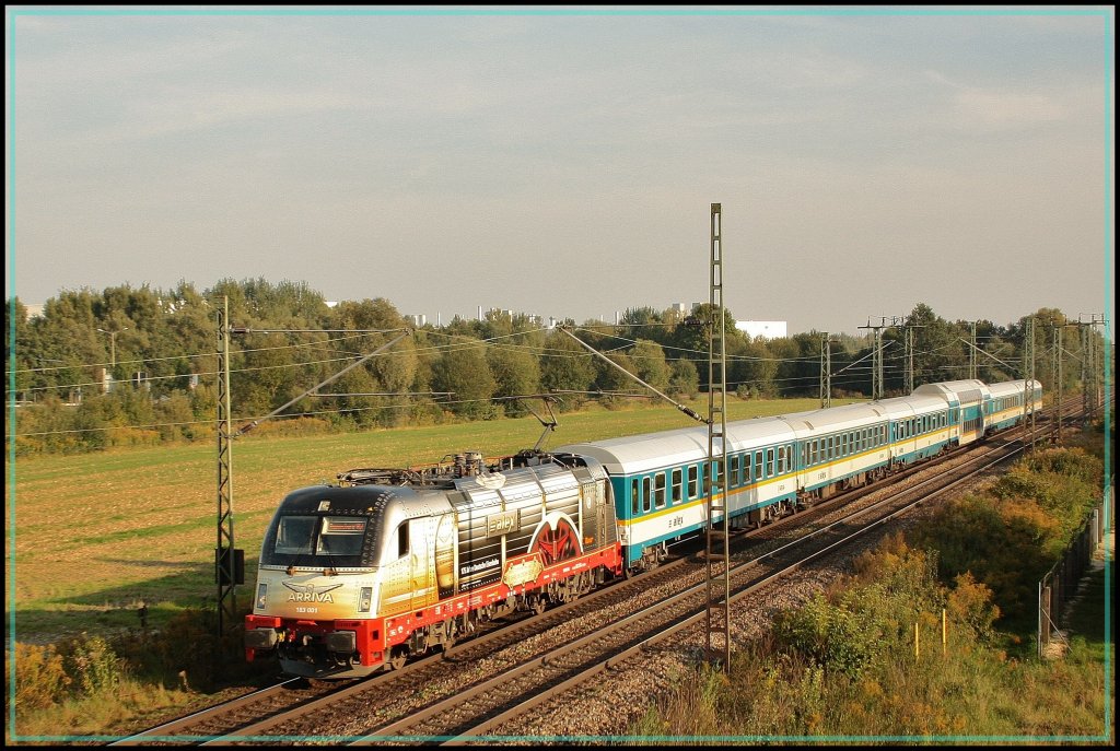 183 001 mit ALX Nach Regensburg von Mnchen am 23.09.2010 kurz hinter Obertraubling. 