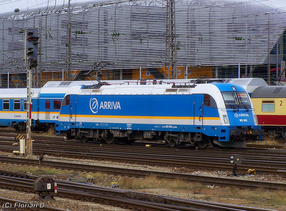 183 002 der ARRIVA im Gleisvorfeld des Mnchener Hbf's. 29.03.2010
