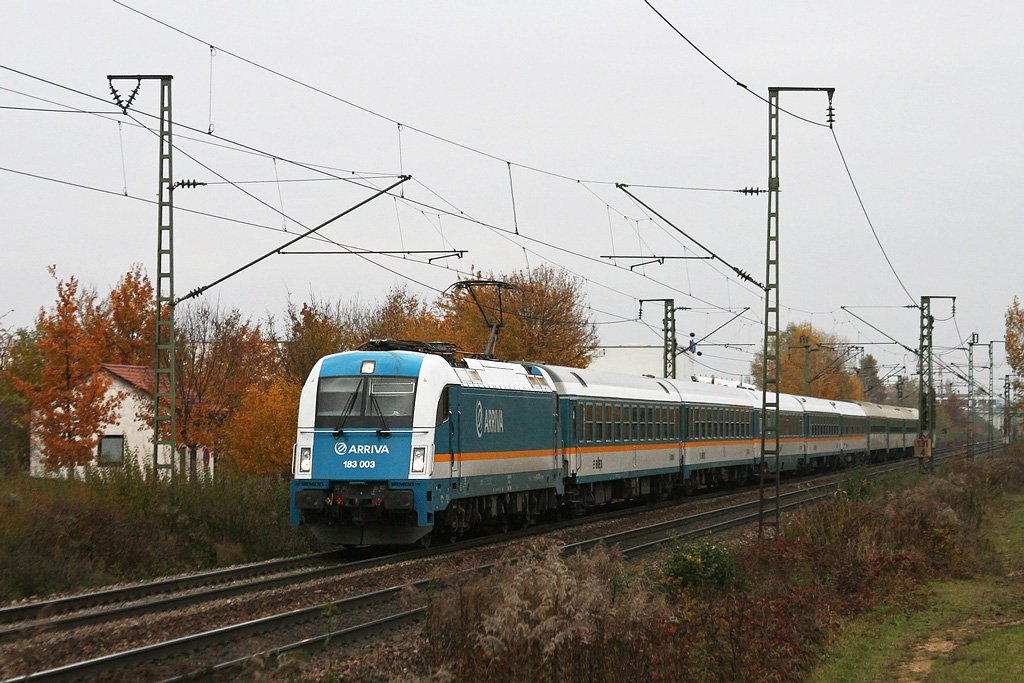 183 003 mit Alex 354 am trben 08.11.2009 bei Obertraubling.