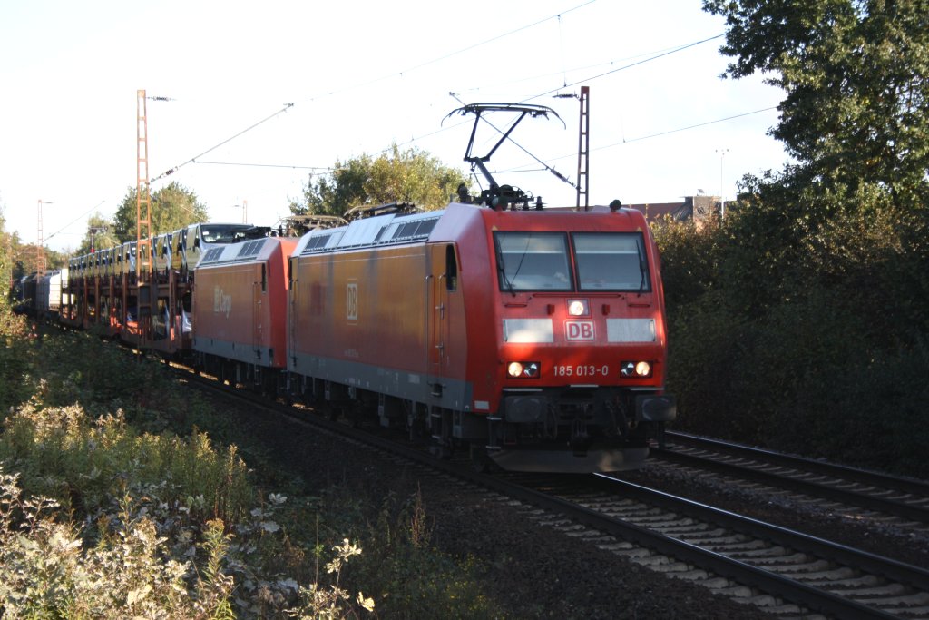 185 013 + 145 008 mit einem gemischten G�terzug in Hannover Limmer