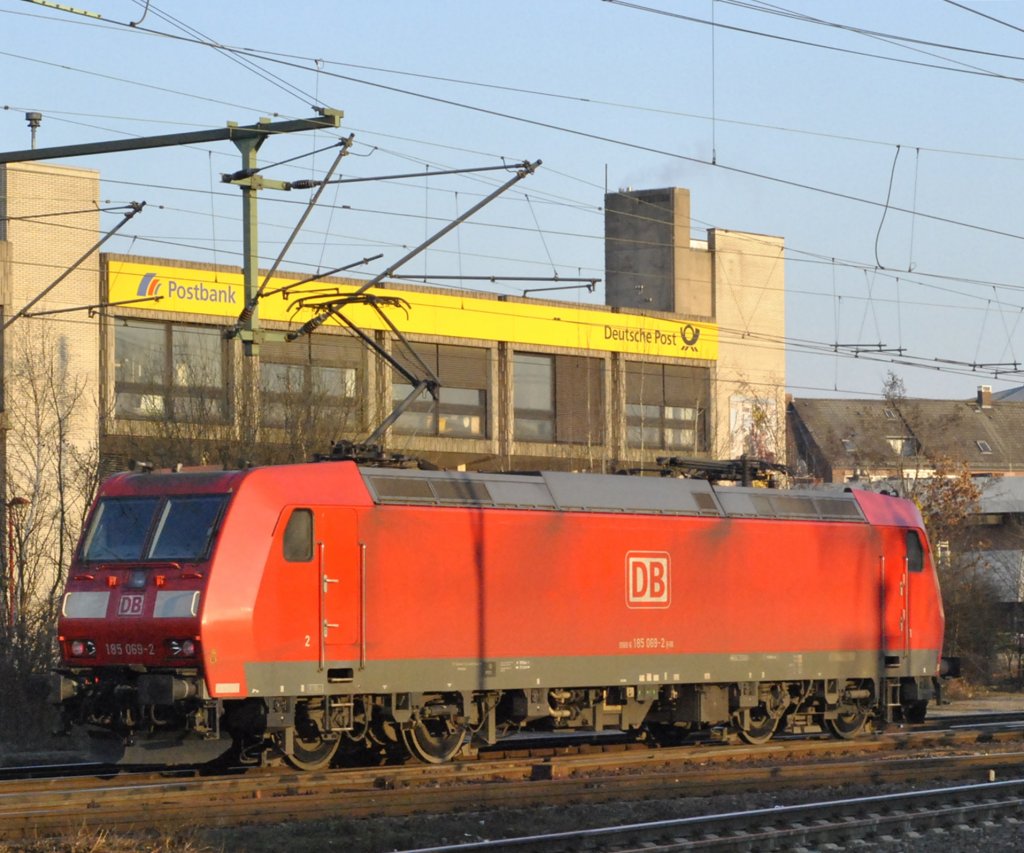185 069-2, am 22.02.2011 in Lehrte.
