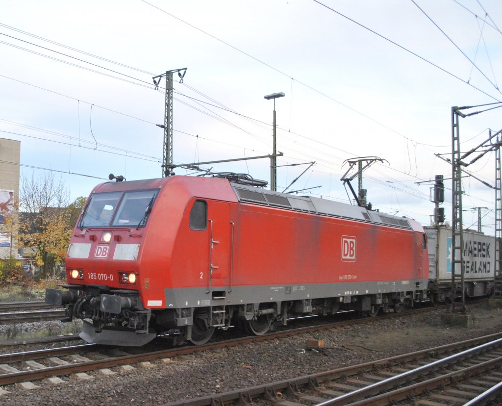 185 070-0, am 30.10.2012 in Lehrte.