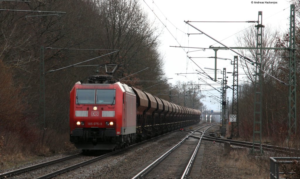 185 075-9 mit GB 62478 (Radolfzell-Offenburg Gbf) in Donaueschingen 8.3.12