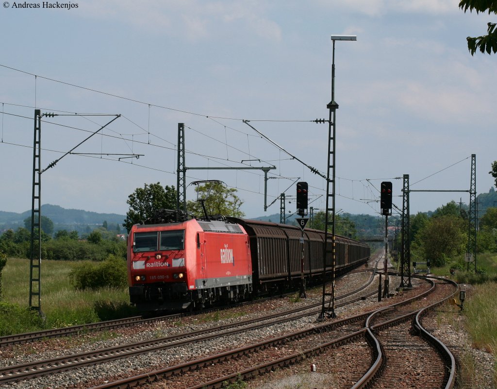 185 090-8  Bombardier Werk Kassel  mit dem CS 49150 (Bludenz- Bremerhaven Kaiserhafen) bei Welschingen 29.5.10