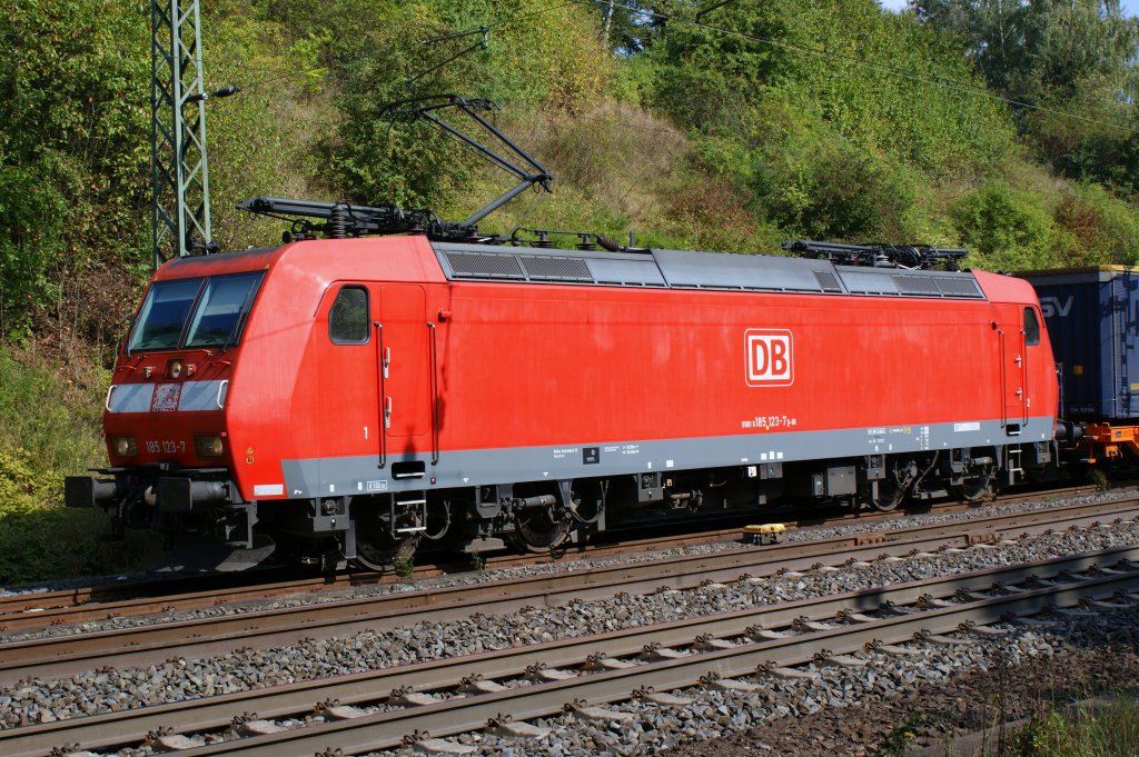 185 123-7 kurz vor Fulda (Rene)
