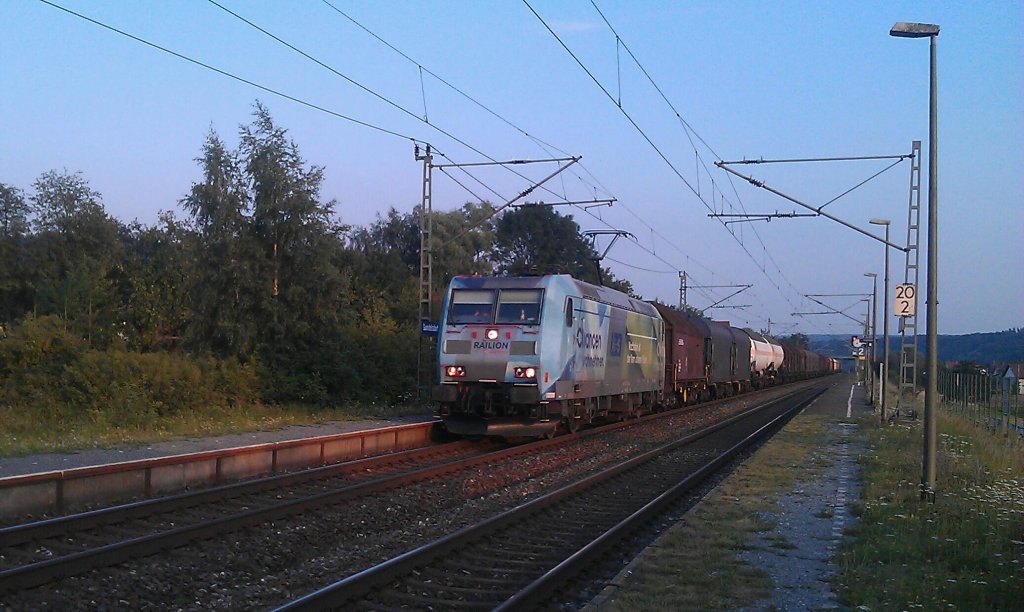 185 152  K+S  mit gemischten Gterzug am 27.07.2012 in Gundelsdorf. 