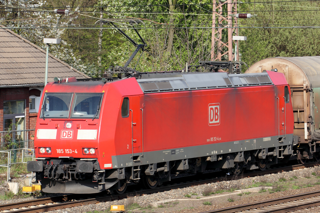 185 153-4 in Recklinghausen-Ost 25.4.2013