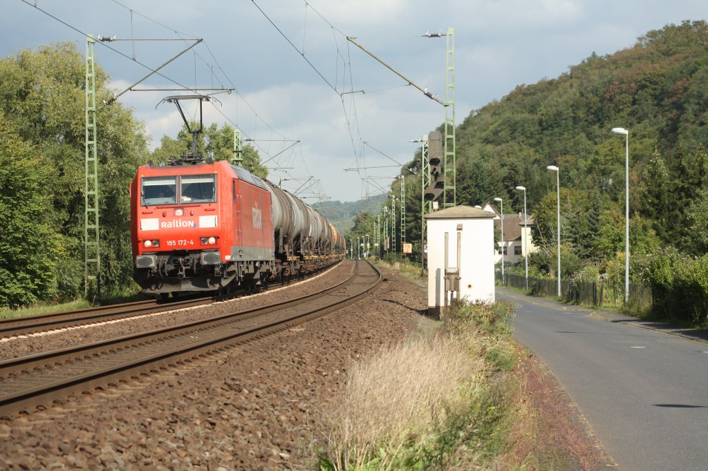 185 172-4 fuhr am 30.08.11 durch Leubsdorf.