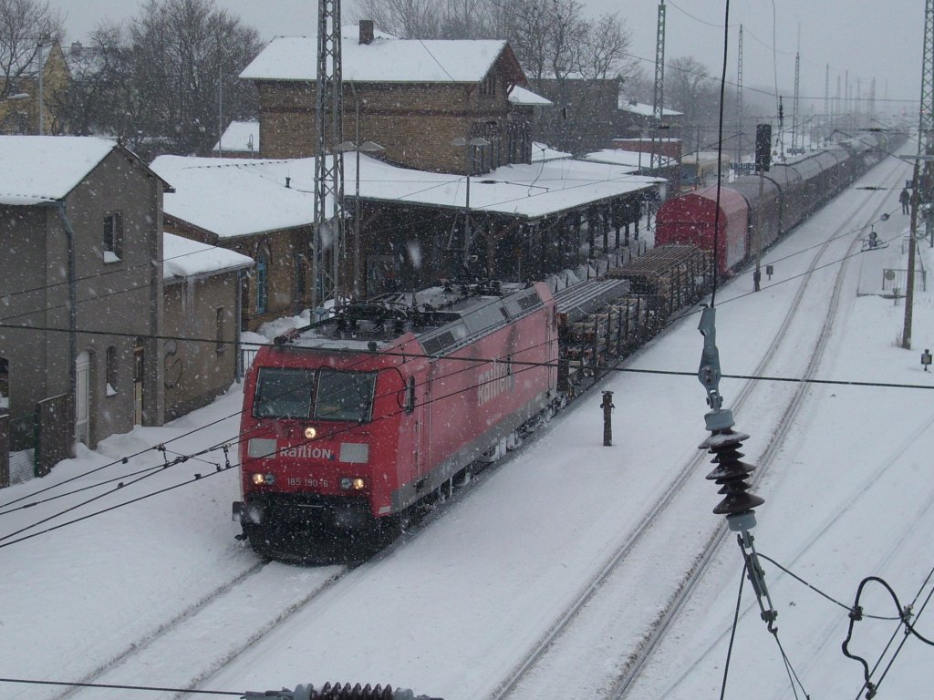 185 190 nach Mukran am 10.Februar 2010 in Bergen/R�gen.