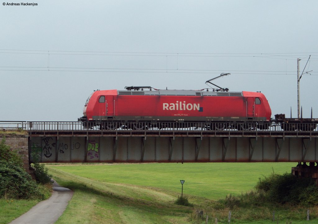 185 191-4 mit einem Gterzug gen Sden bei Dreye 18.8.10