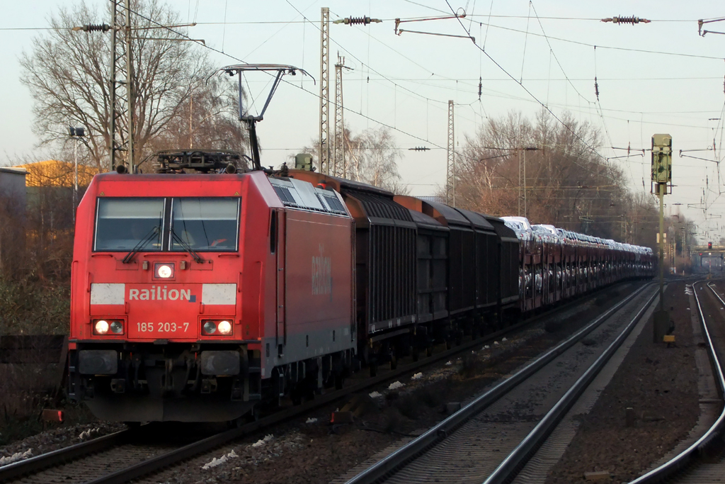 185 203-7 in Recklinghausen-S�d 27.1.2012
