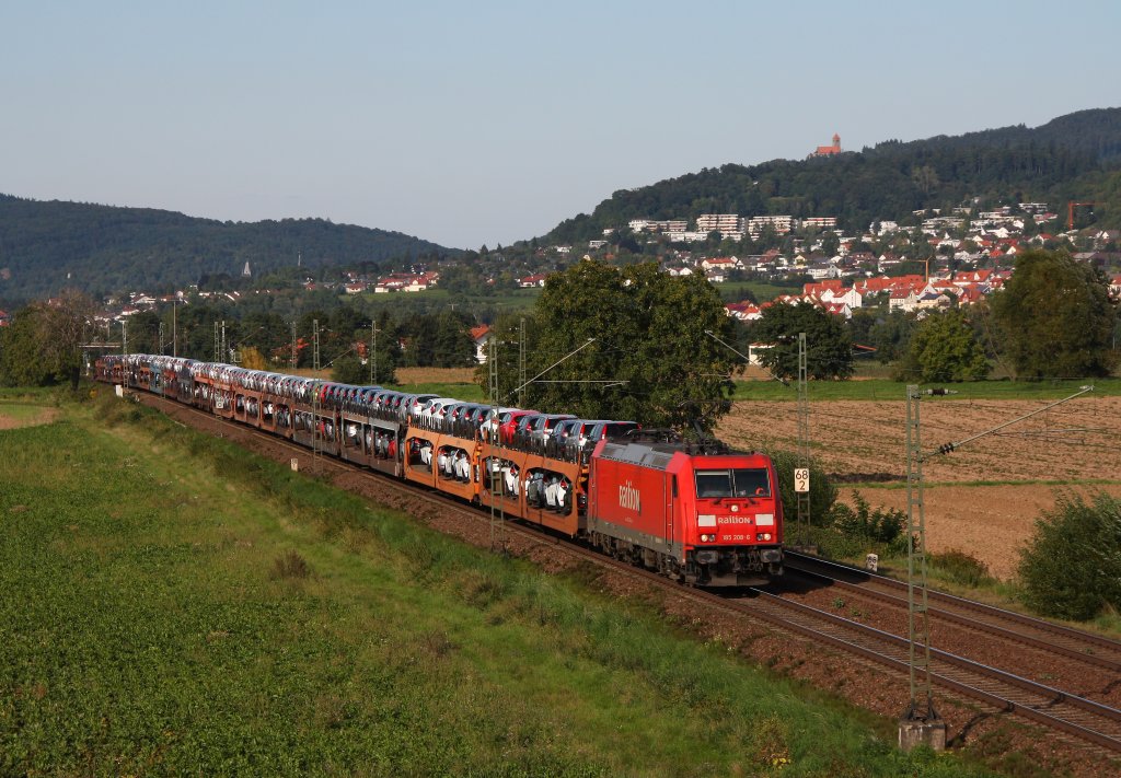 185 208 mit Autozug in Richtung Heidelberg.Am 06.09.10 in Grosachsen-Heddesheim.
