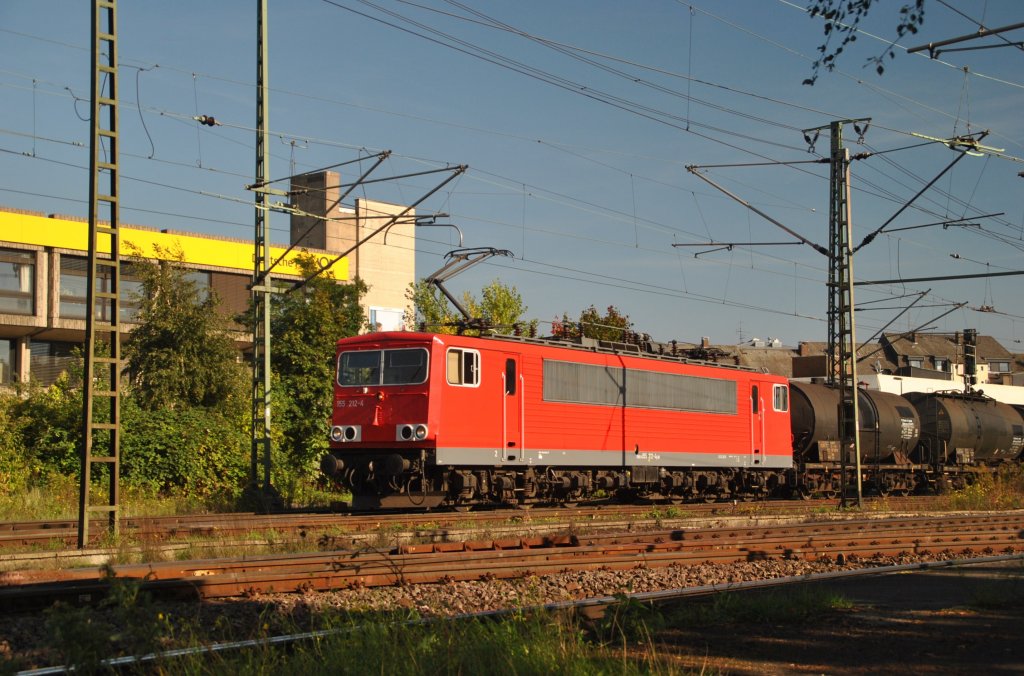 185 212-4, am 22.09.10 mit Tankganzug in Lehrte am 22.09.10.