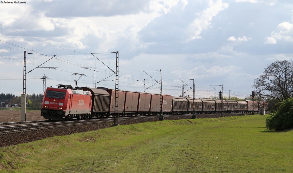 185 238-3 mit einem h-Wagenzug bei Wagh�usle 19.4.12