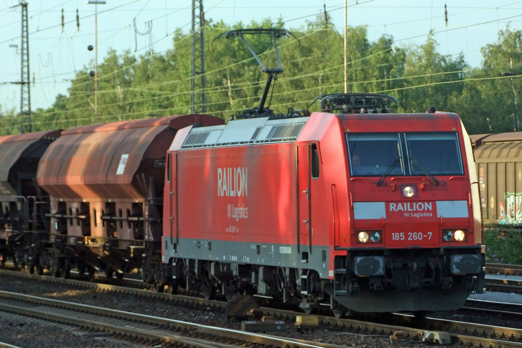 185 260-7 in Recklinghausen-Sd 20.8.2010