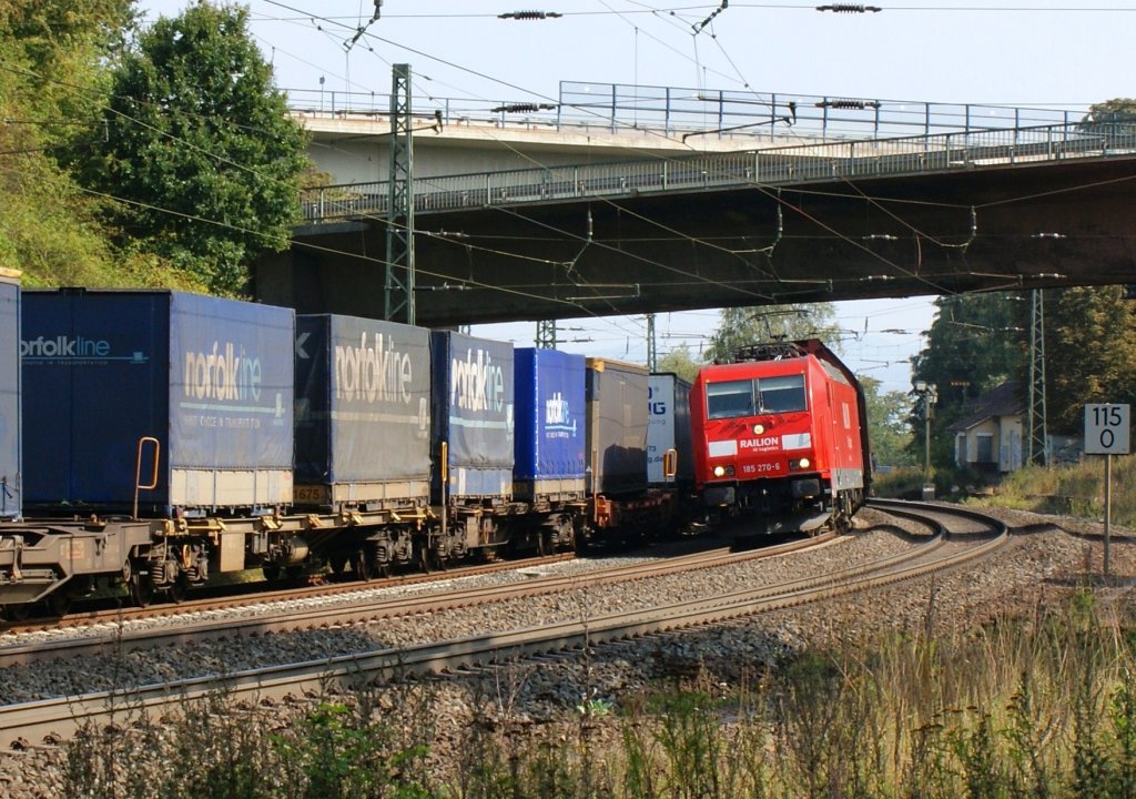 185 270-6  berholt kurz vor Fulda einen Gz am 19.09.2009 
