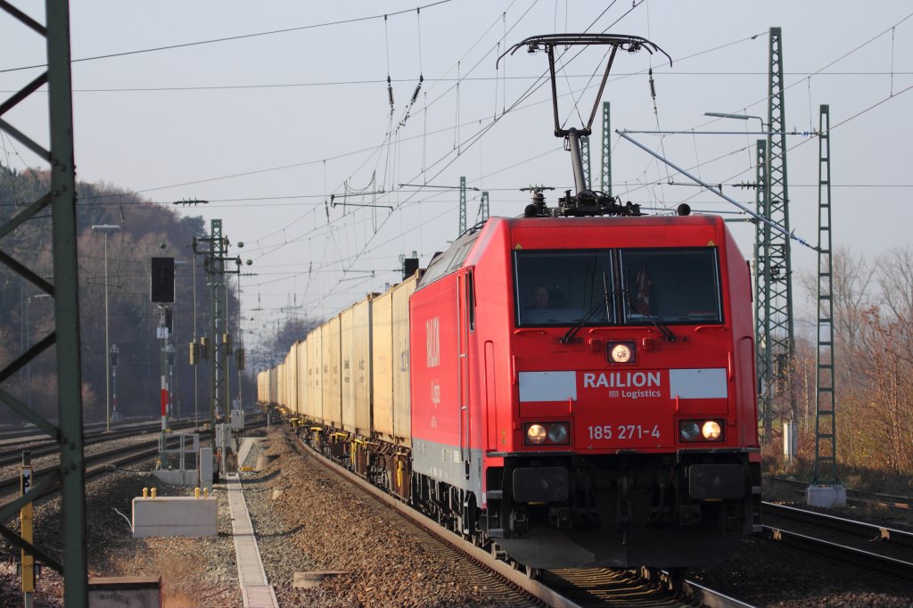185 271-4 DB Schenker Rail in Hochstadt/ Marktzeuln am 24.11.2012.