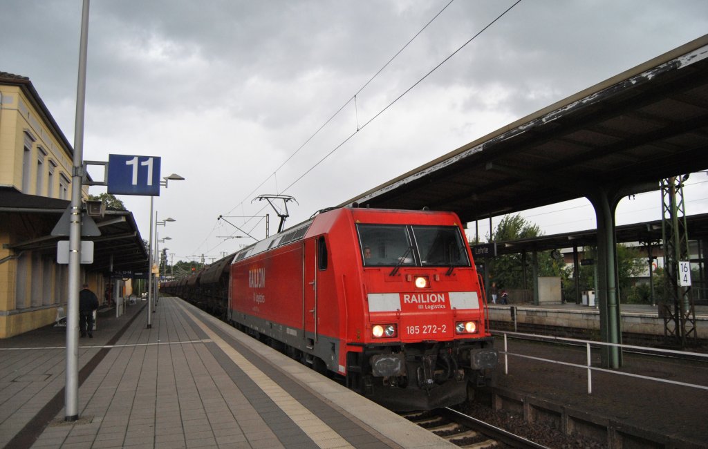 185 272-2, fhrt am 28.08.2010 durch Lehrte.