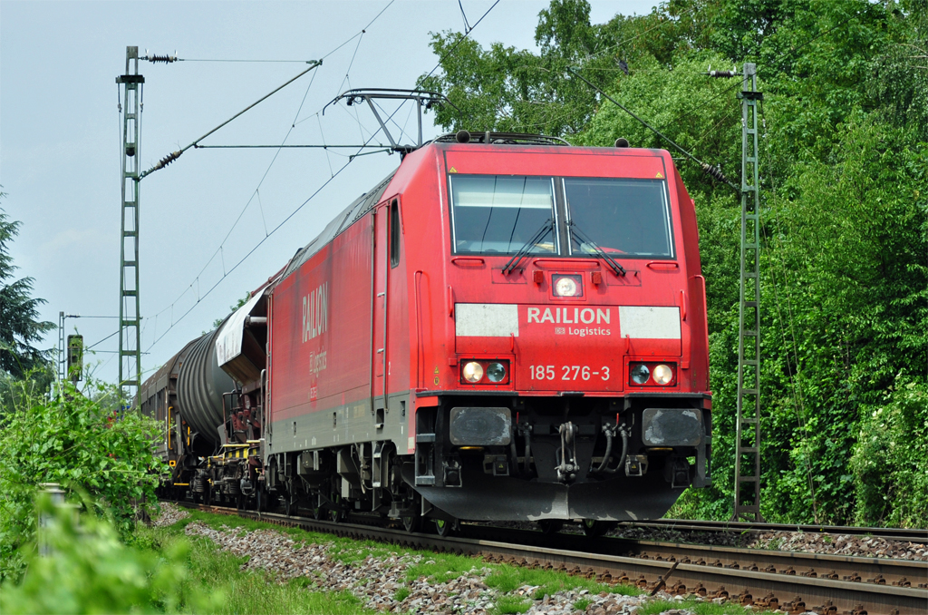 185 276-3 mit gem. Gterzug Richtung Sden durch Bonn-Beuel - 20.05.2011