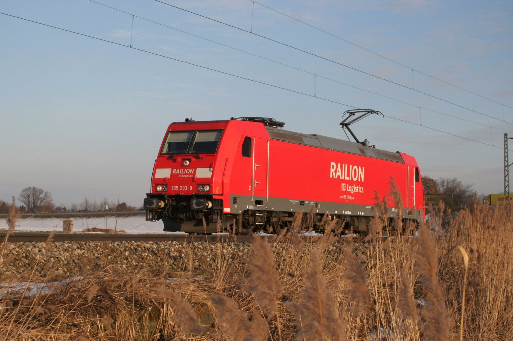 185 293-8  bei Bernau Richtung Mnchen am 08.02.2011