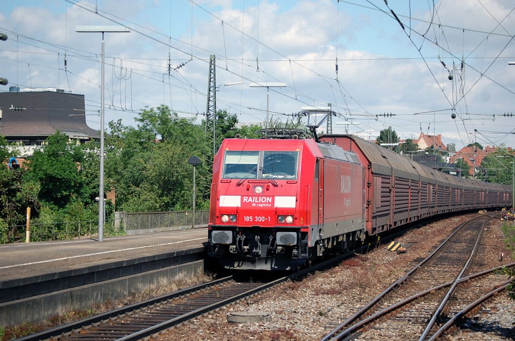 185 300 mit Autozug in Ludwigsburg am 28.6.2008