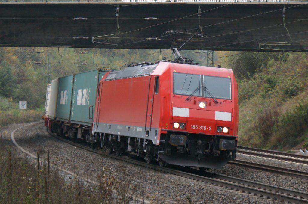 185 318-3 mit Gz bei Fulda am 24.10.2009