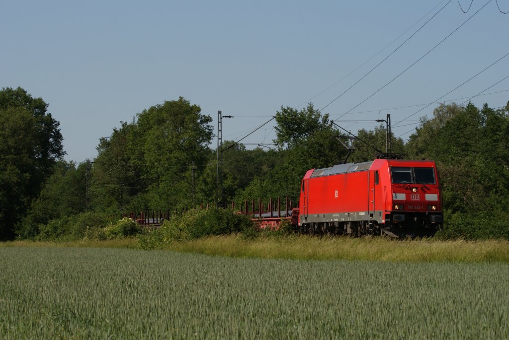 185 343-1 mit einem Stahlrhrenzug in Ratingen am 01.06.2011