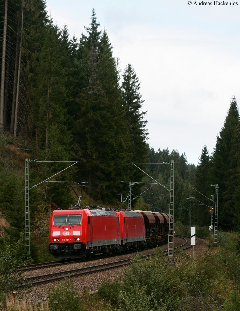 185 351-4 und 376-0 mit dem CS *****(***-Villingen) am km 80,0 5.9.09
