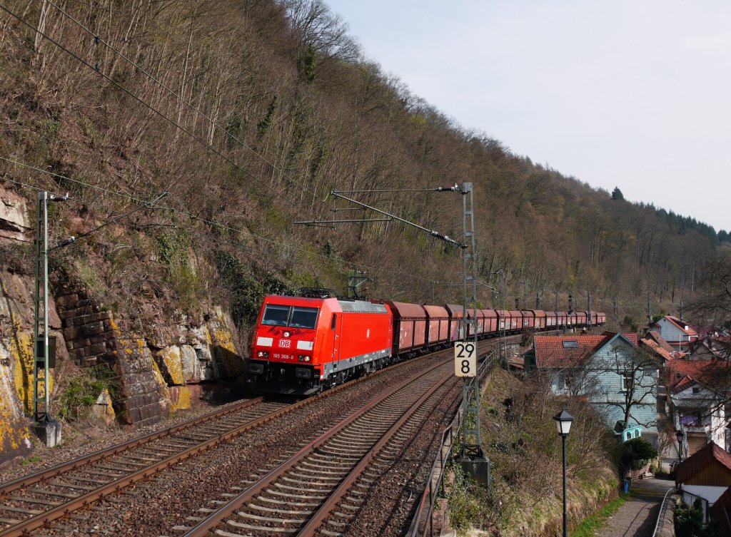 185 368 bei Zwingenberg im Neckartal am 25.03.2011