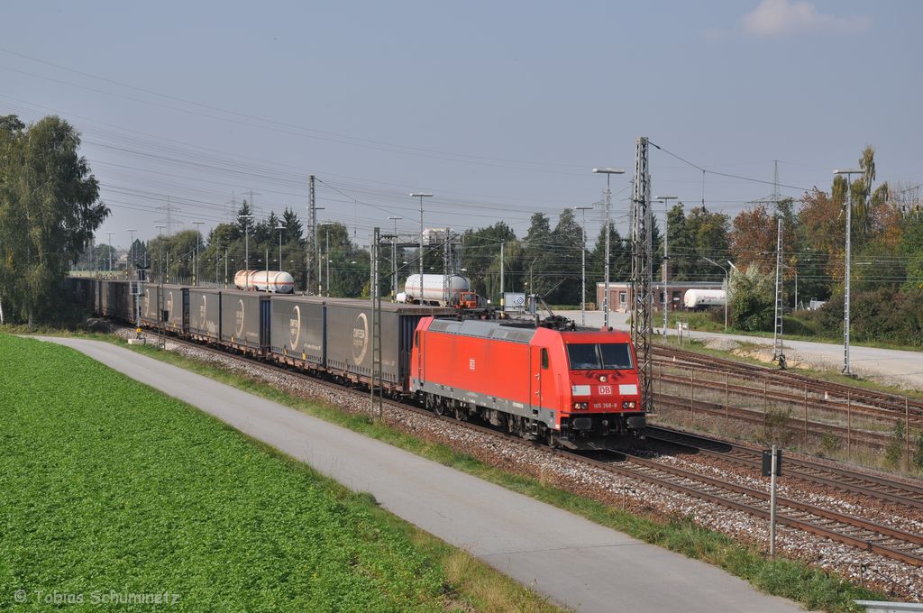 185 368 mit Omfesa-Zug am 28.09.2011 bei Pleinting